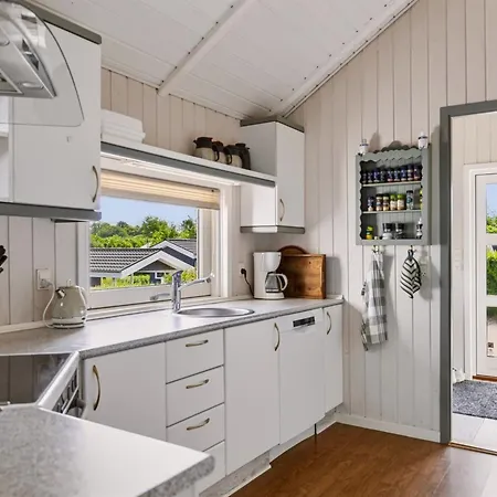 펜션 Helene - 1-1km From The Sea By Interhome