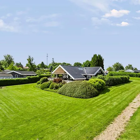 Helene - 1-1km From The Sea By Interhome 펜션 *