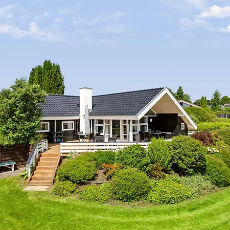 펜션 Helene - 1-1km From The Sea By Interhome 하일스